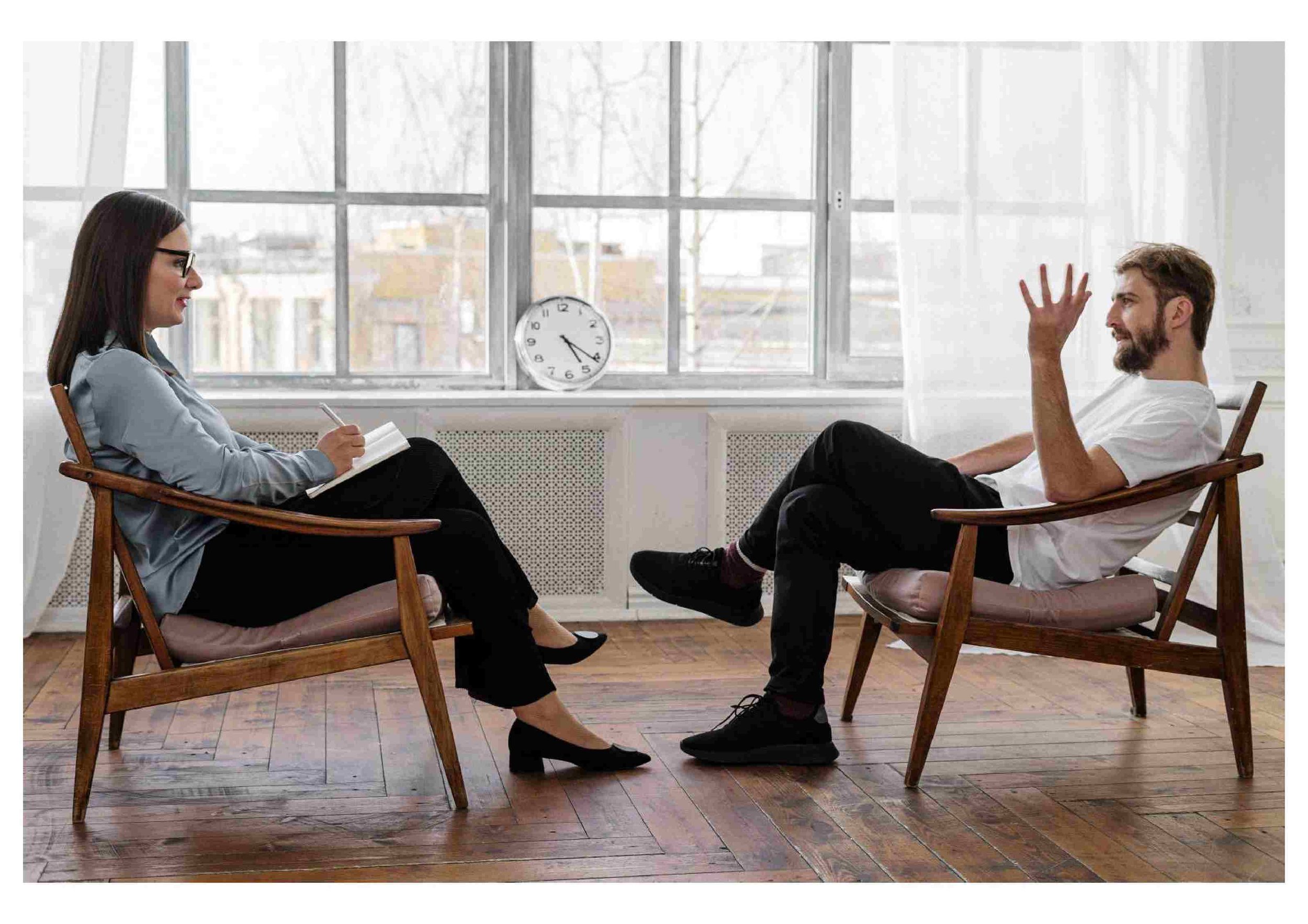 Kranus Edera: Mann in Therapiestunde